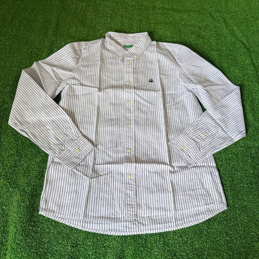 Benetton kids Iconic Logo Button Down Long Sleeve Blue Stiped Shirt Size 11-12